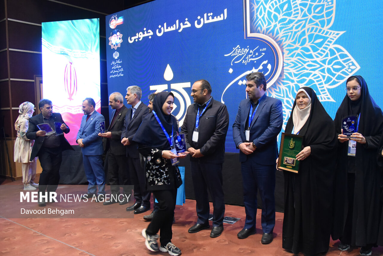 حضور بیش از ۲ میلیون دانش آموز در مرحله مدرسه ای جشنواره خوارزمی - خبرگزاری مهر | اخبار ایران و جهان