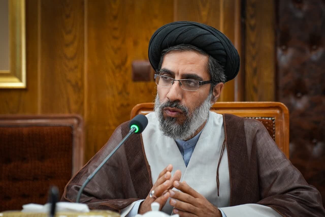 جامع ترین الگو برای سیاست ورزی شهید رئیسی است/ شهید رئیسی پهلوان سپهر سیاست ایران بود/ آیت الله رئیسی مکتبی که در آن رشد یافته را توسعه داد