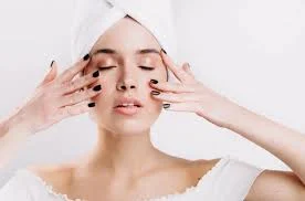 چرا بعد از فیشیال نباید آرایش کرد؟