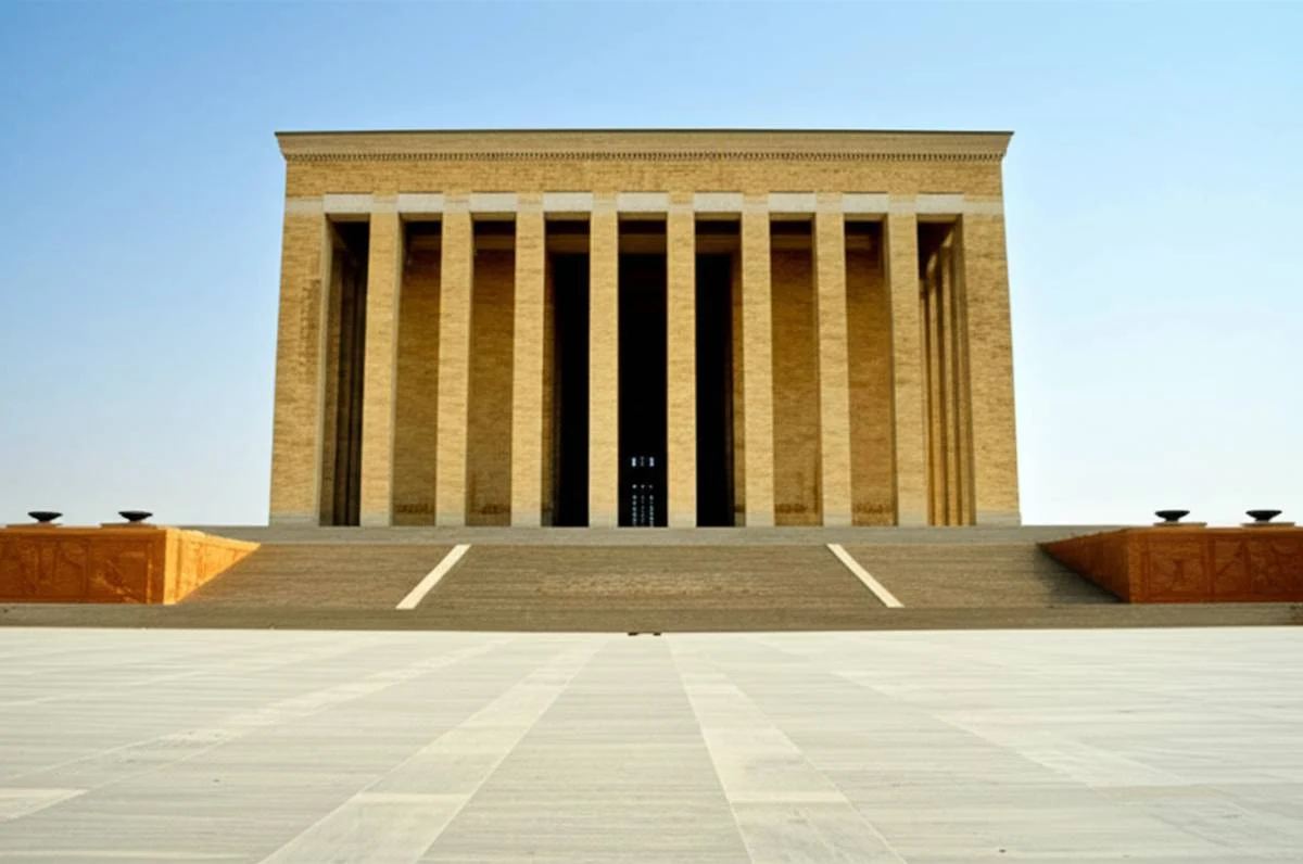 مقبره آتاتورک: تاریخچه، معماری و راهنمای بازدید (آنکارا)